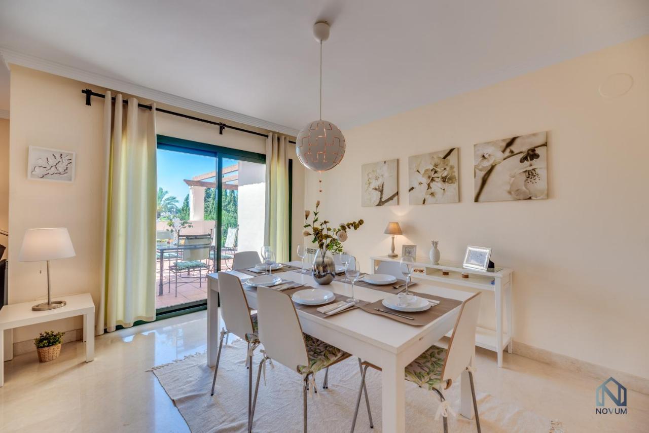 Modern And Spacious 2 Bdrm Penthouse - 3 Pools And Sea Views *