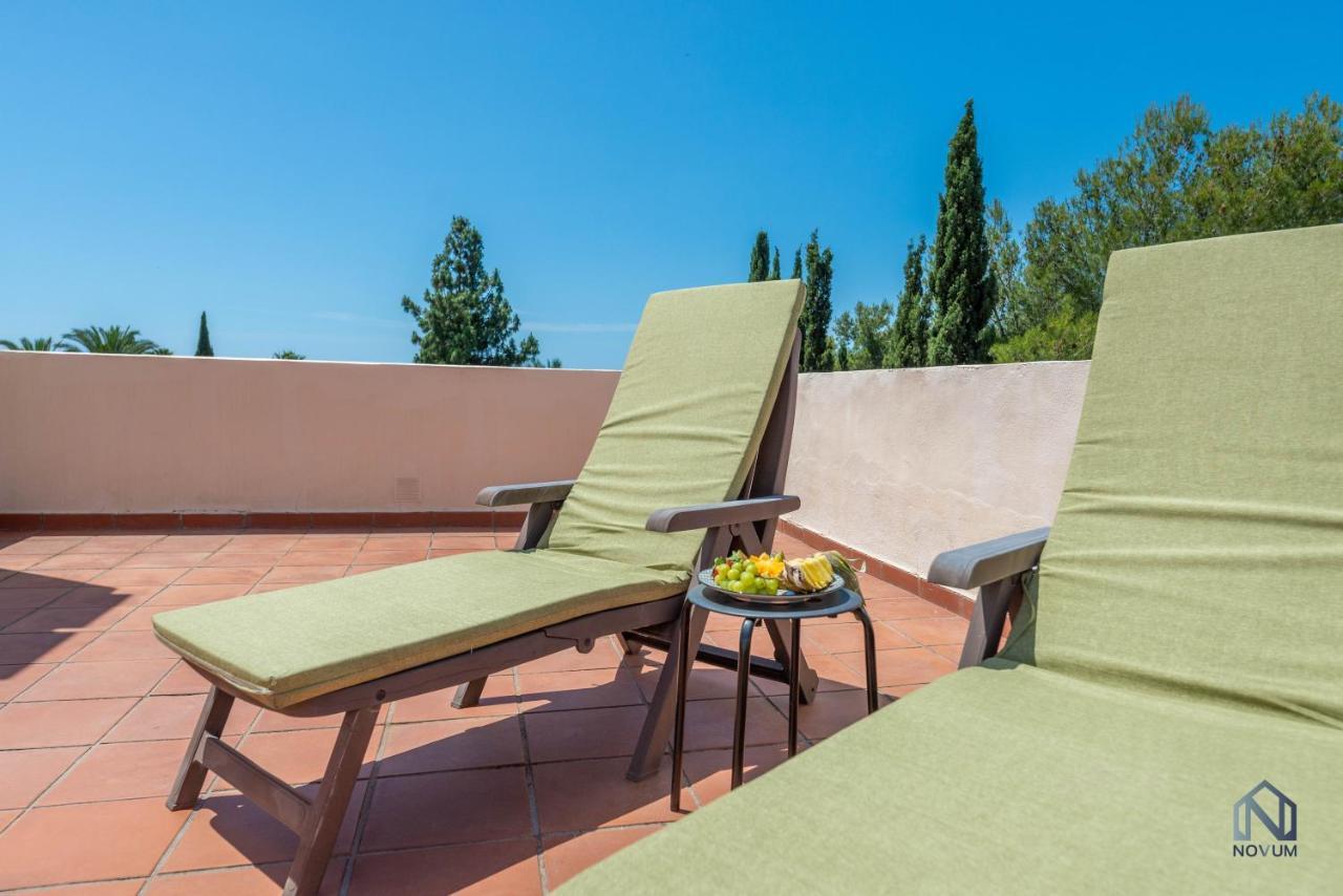 Modern And Spacious 2 Bdrm Penthouse - 3 Pools And Sea Views Apartamento *