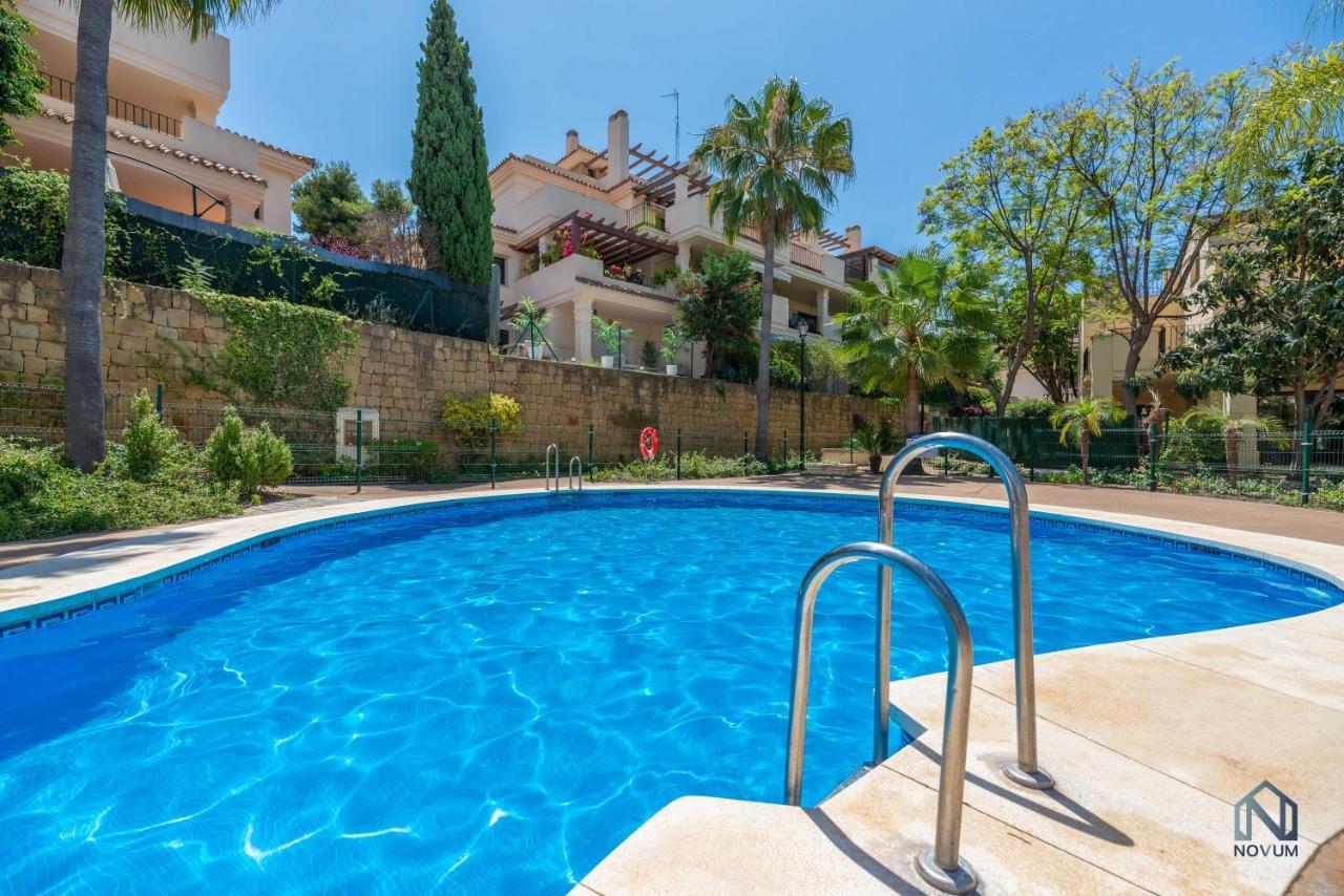 Apartment Modern And Spacious 2 Bdrm Penthouse - 3 Pools And Sea Views Marbella