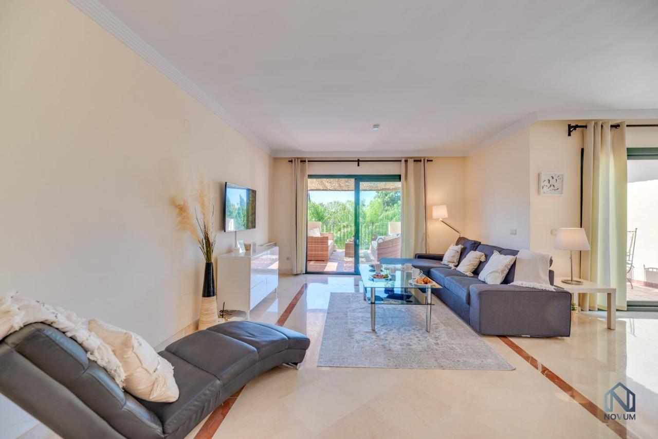 Modern And Spacious 2 Bdrm Penthouse - 3 Pools And Sea Views *
